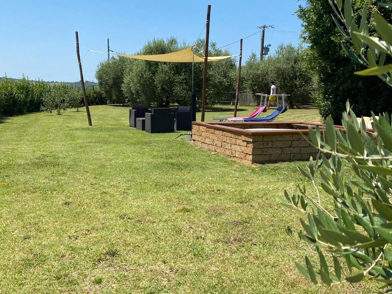 Podere La Vignata Toiano Exteriör bild